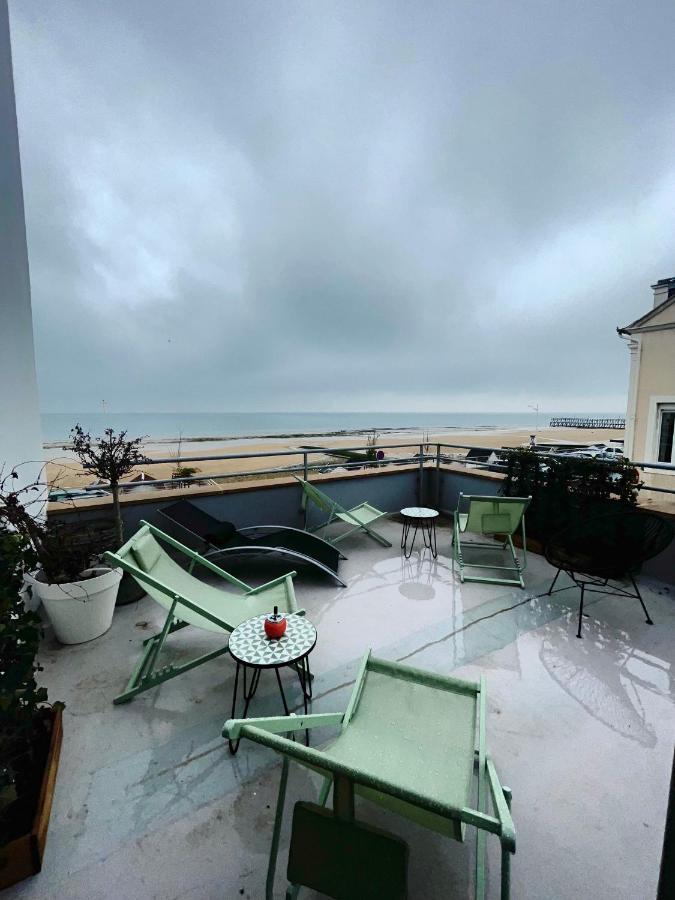 Beau Rivage Hotel-Restaurant Luc-sur-Mer Exteriér fotografie